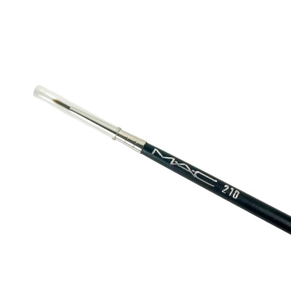 MAC 210 Precise Eyeliner Brush for Makeup Face Eye Shadow Liner NWT NEW SEALED - Picture 11 of 16